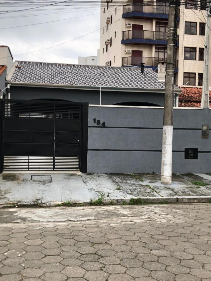 Casa Na Martim De Sa - 50M Da Praia Com Piscina Caraguatatuba Kültér fotó